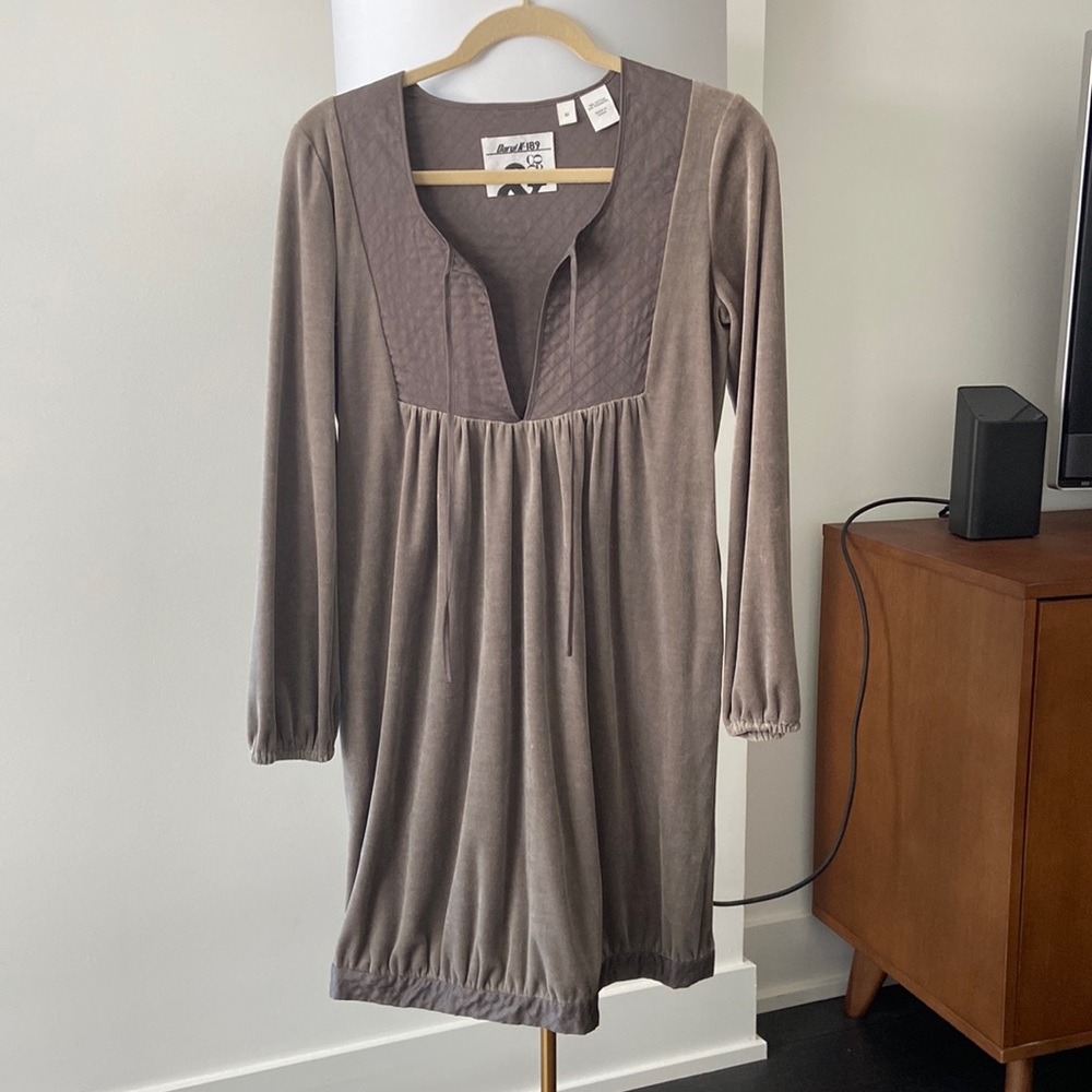 Gorgeous dress. Never worn. Size Medium. 75% cotton but feels like velvet/suede.